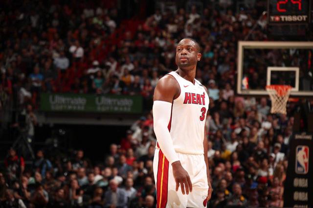 国王不敌绿军战绩与湖人持平 鹈鹕负马刺4连败